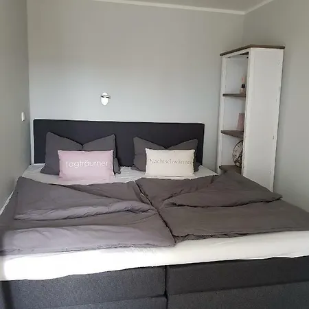 Moderne Ferienwohnung Mit Meerblick Lejlighed *